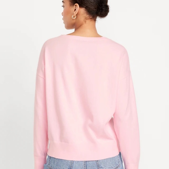 NWT OLD NAVY SoSoft Lite Loose V-Neck Sweater Color: Preppy Pink  SIZE MEDIUM - Picture 3 of 4